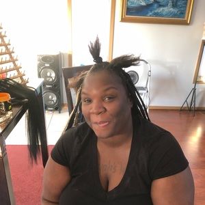 Meet your Posher, Clifton